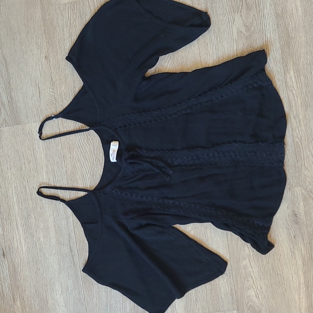 Bohemian Hollister black shirt